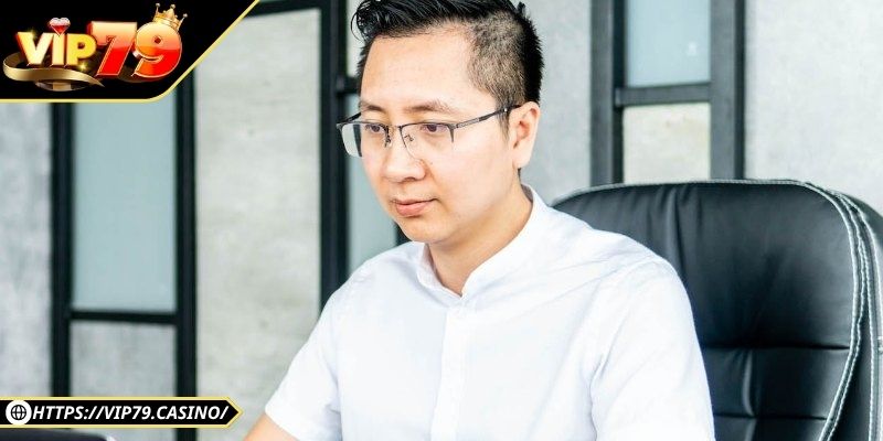 Sự đổi mới của BTV Phùng Travis trong trải nghiệm